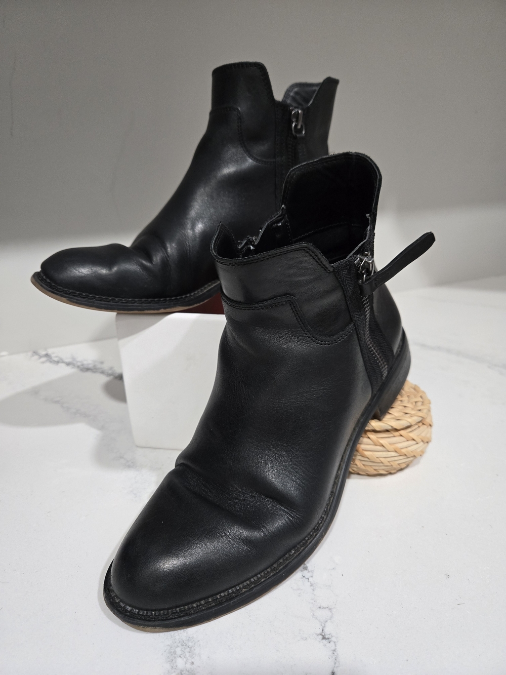 Womens Franco Sarto Halford Black Leather Comfort Casual Ankle Booties Size 8 M